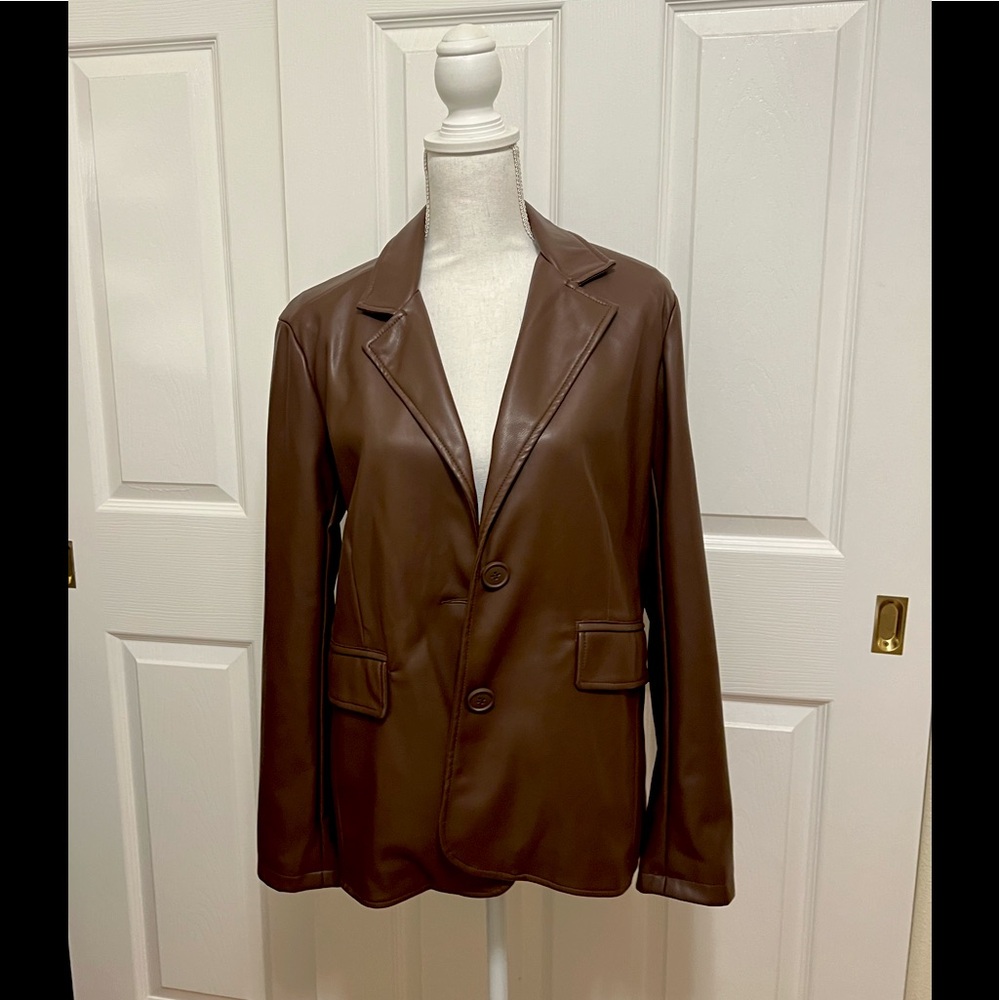 Urban Outfitters - NWT Jules Oversized FAUX Leather Blazer in Brown, Size XS